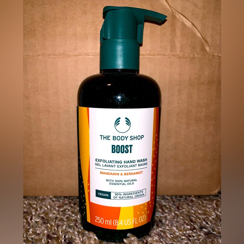 The Body Shop Boost Exfoliating Hand Wash
